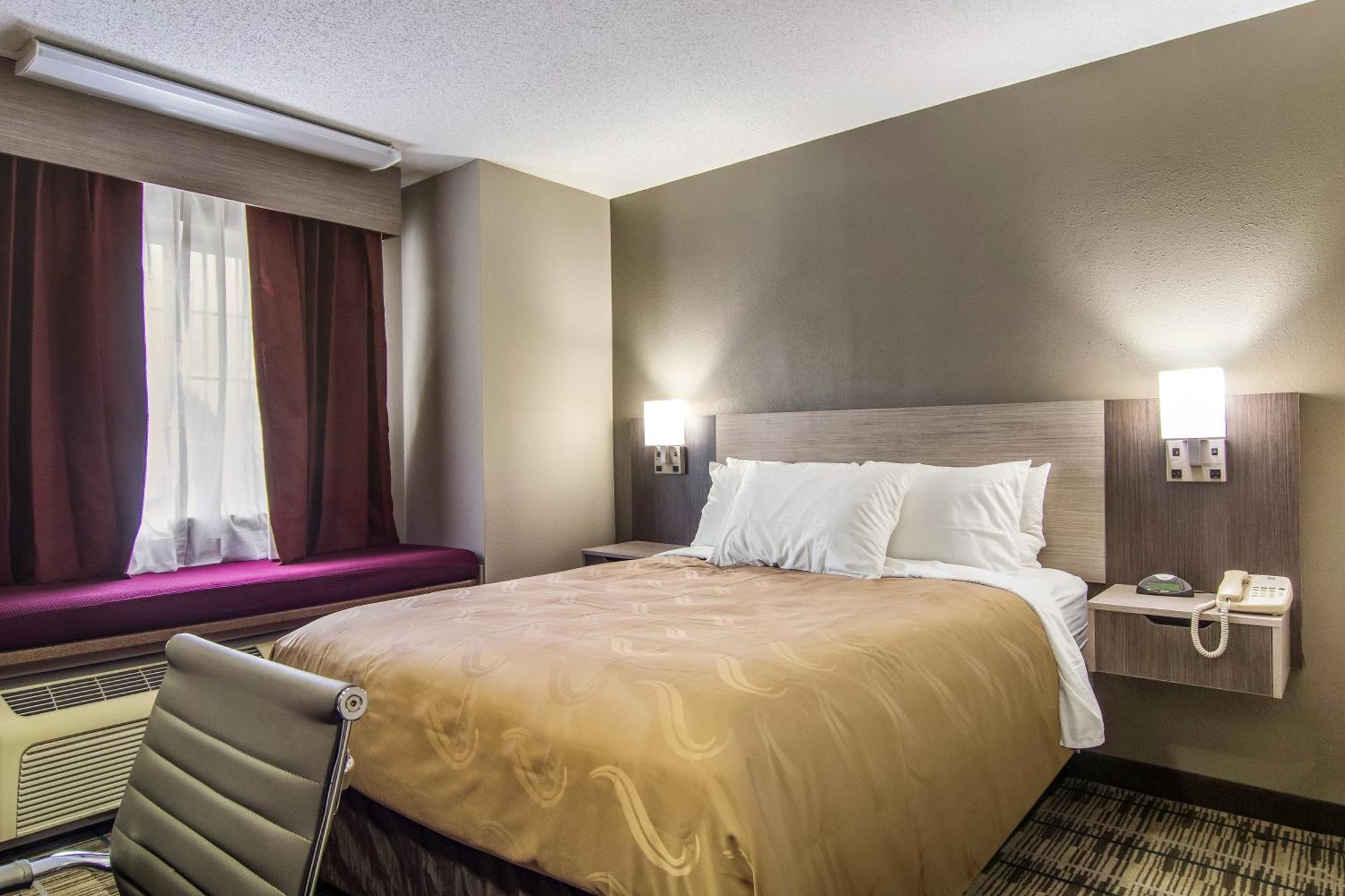 Quality Inn & Suites Grove City-Outlet Mall Ngoại thất bức ảnh