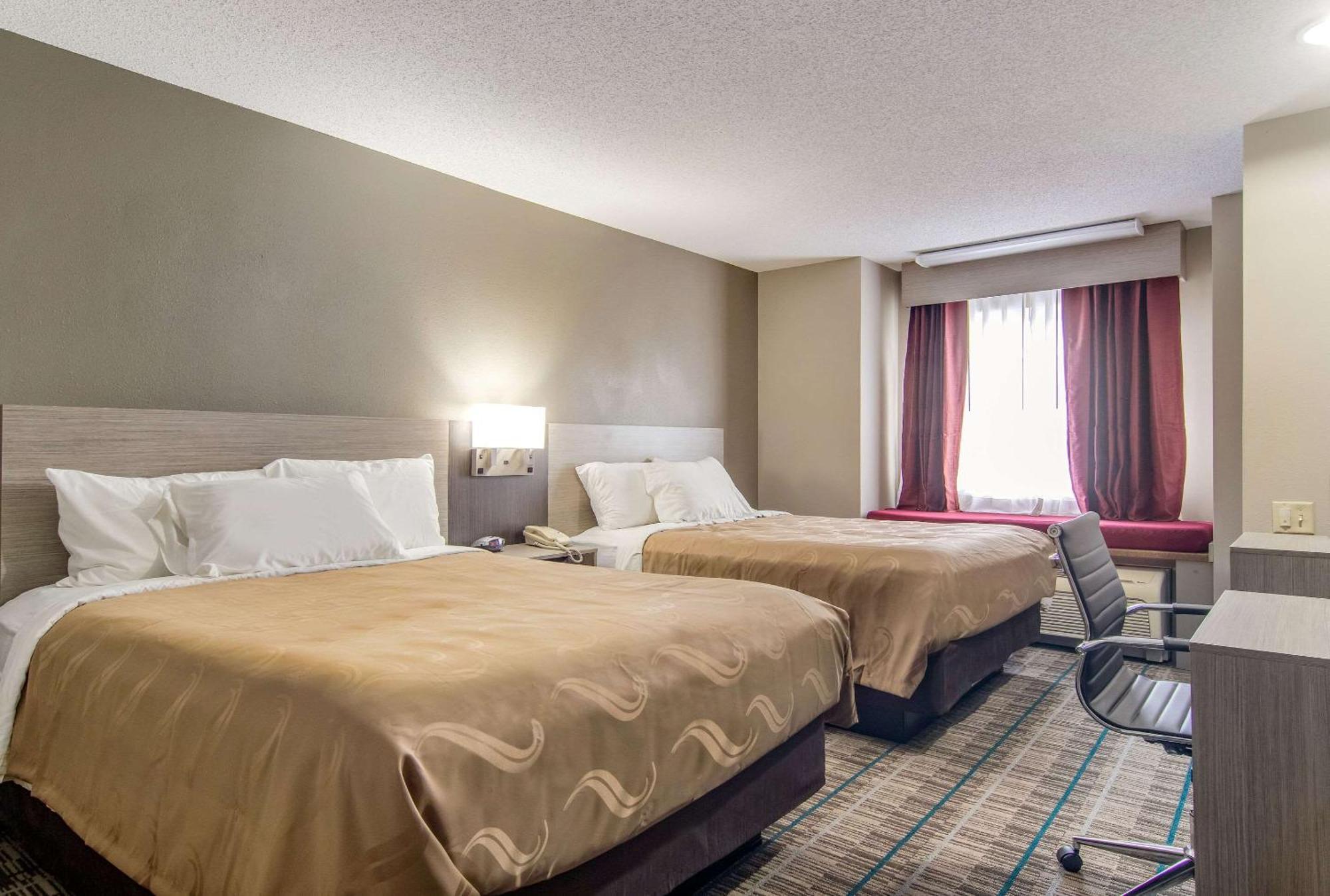 Quality Inn & Suites Grove City-Outlet Mall Ngoại thất bức ảnh