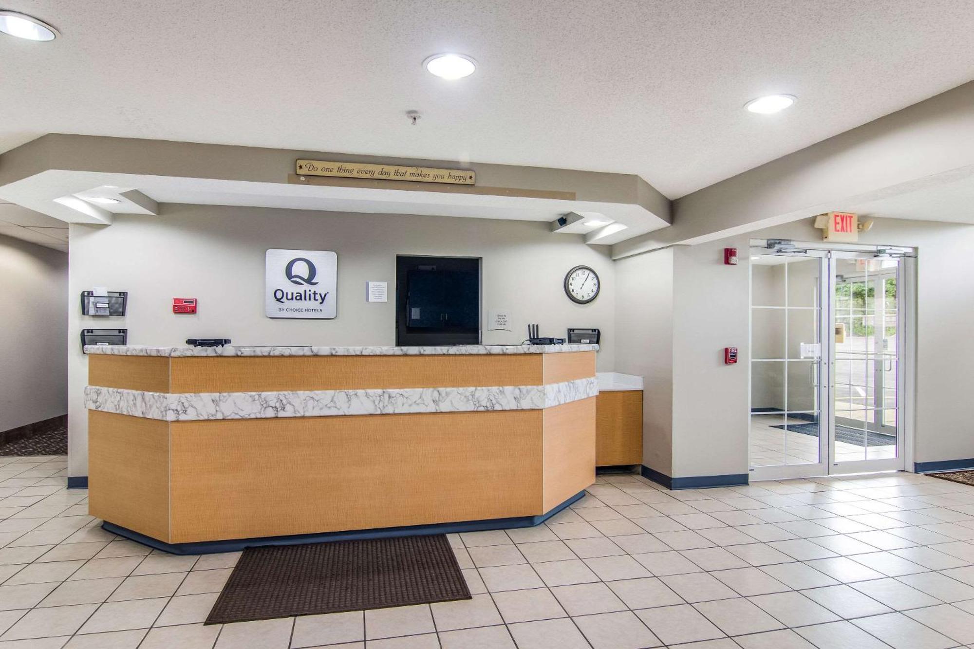 Quality Inn & Suites Grove City-Outlet Mall Ngoại thất bức ảnh
